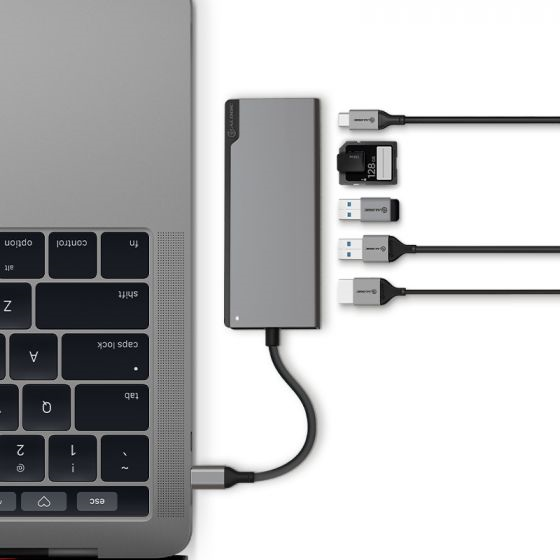 Picture of ALOGIC ULTRA USB-C DOCK UNI - 2 X USB-A (USB 3.0); 1 X USB-C (POWER DELIVERY 100W); 1 X SD; 1 X MICRO SD; 1 X HDMI 4K @30HZ - SILVER